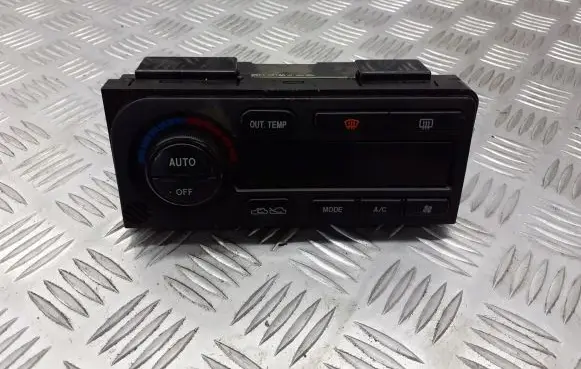 Subaru Legacy Interior fan control switch 72311AE160
