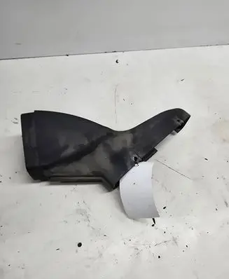 Audi A4 S4 B5 8D Air intake duct part 058129617A