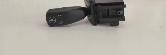 BMW 5 E39 Steering wheel adjustment switch 8373901 LK01800000 54277