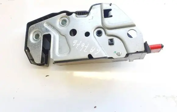 Volkswagen PASSAT B6 Seat back rest lock catch 3c9885681