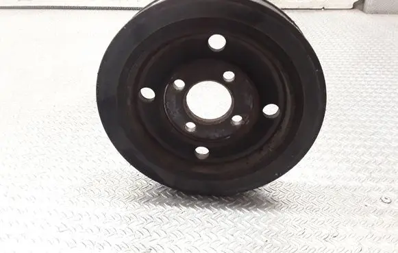 Dodge Nitro Crankshaft pulley
