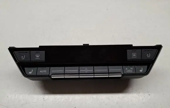 Audi E-tron GT Climate control unit 4J3820043H 4J3820043B