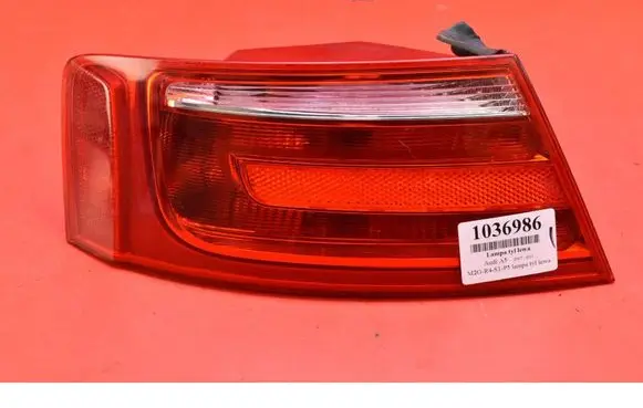 Audi A5 8T 8F Rear/tail lights 8T0945095
