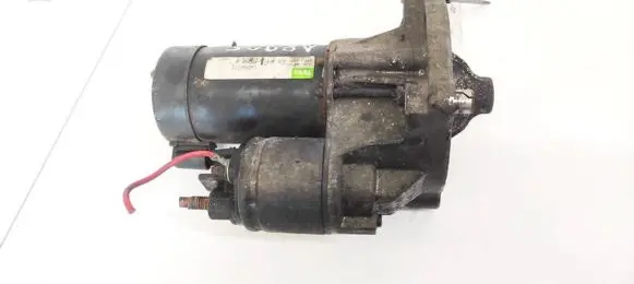 Peugeot 307 Starter motor D6RA572 25C30331