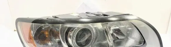 Volvo V50 Headlight/headlamp 31299584