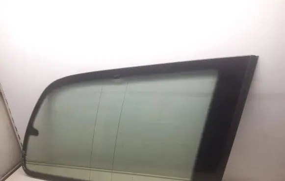 Ford Galaxy Rear side window