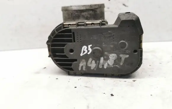 Audi A4 S4 B5 8D Throttle body valve 06B133062B