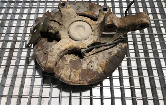 Mercedes-Benz Vito Viano W639 Front wheel hub spindle knuckle 