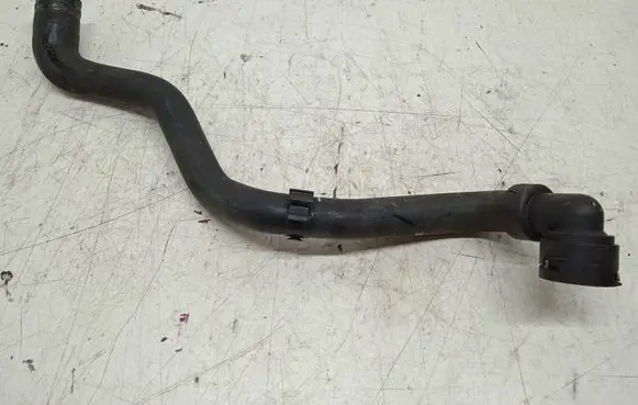 Volvo V70 Engine coolant pipe/hose 6G918260