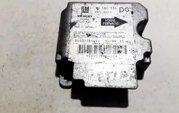 Opel Zafira A Airbag control unit/module 90582536 1923594