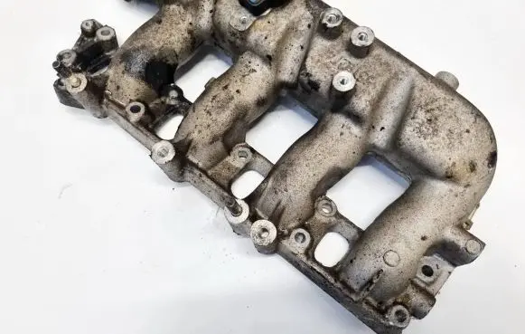 Opel Zafira B Intake manifold 55192747