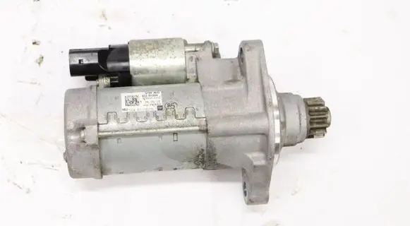 Audi A1 Starter motor 02Z9110245755629