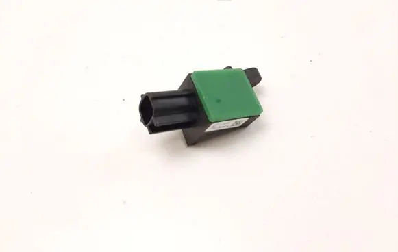 Volkswagen PASSAT B7 Airbag deployment crash/impact sensor 5N0959351B