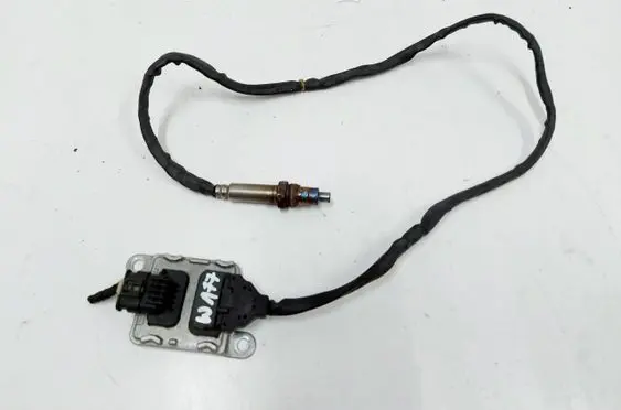 Mercedes-Benz A W177 Lambda probe sensor A0009052012