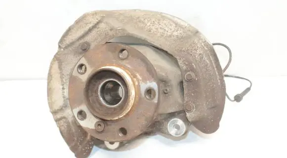 BMW 4 F32 F33 Front wheel hub 6859003