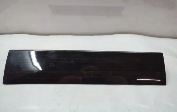Volkswagen Touareg II Panel trim 7P1858418