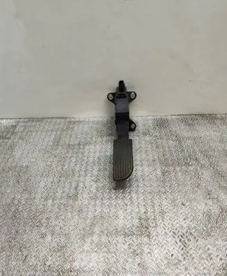 Toyota Aygo AB40 Accelerator throttle pedal 781100H040 18032B 2046953604