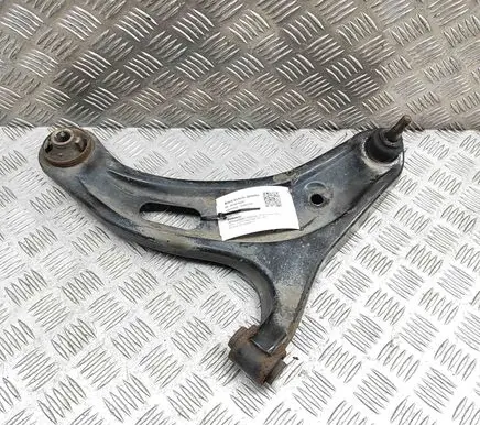 Toyota GT 86 Front lower control arm/wishbone SU00300354