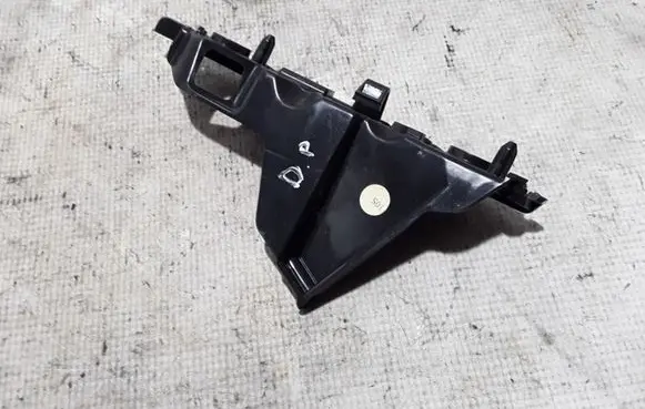 Peugeot 208 Front bumper mounting bracket 982307880