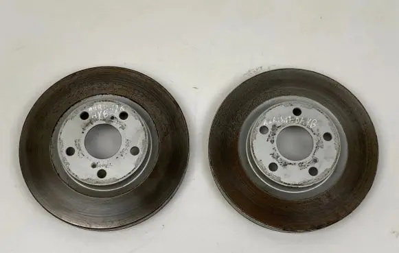 Toyota Auris E180 Front brake disc