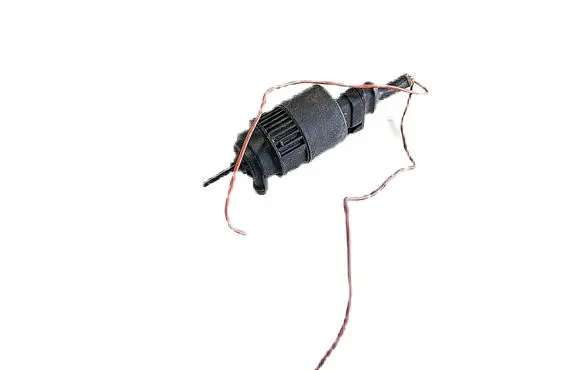 Renault Megane I Windscreen/windshield washer pump 7700821782