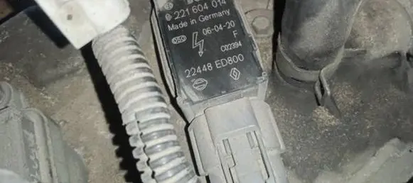 Nissan Note (E11) High voltage ignition coil 0221604014 22448ED800