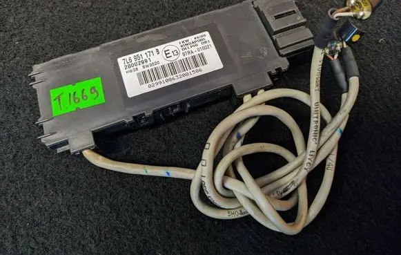 Volkswagen Touareg I Ultrasonic Sensor 7L6951171B