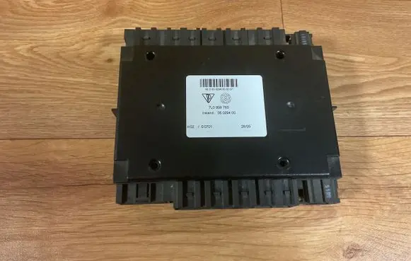 Porsche Cayenne (9PA) Seat control module 7L0959760 05029400 05029400027