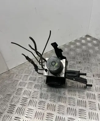 BMW 5 E60 E61 ABS Pump 6767241 6767239