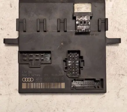 Audi A4 S4 B6 8E 8H Comfort/convenience module 8E0907279B 15052001