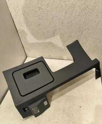 Audi Q3 8U Dashboard lower bottom trim panel 0480369
