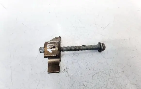 BMW 3 F30 F35 F31 Fuel Injector clamp holder 
