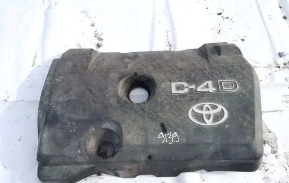 Toyota Corolla Verso AR10 Engine cover (trim)