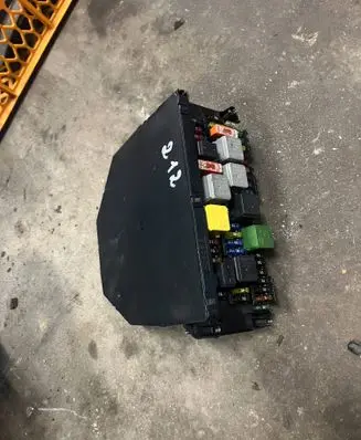 Mercedes-Benz E W212 SAM control unit A2129004225