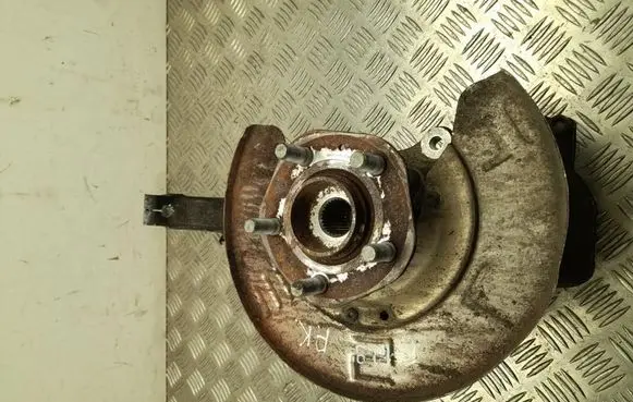 Tesla Model 3 Front wheel hub