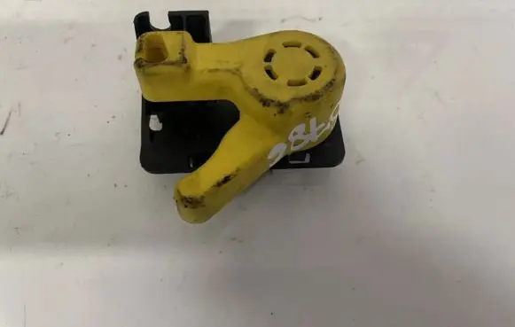 Ford Focus Engine bonnet (hood) release handle bm5116a770ac bm51-16a770-ac