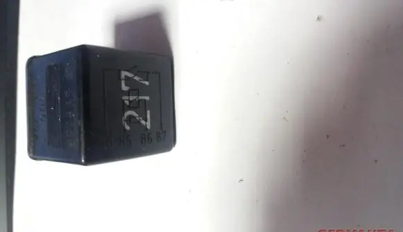 Audi A6 S6 C5 4B Other relay 443951253S