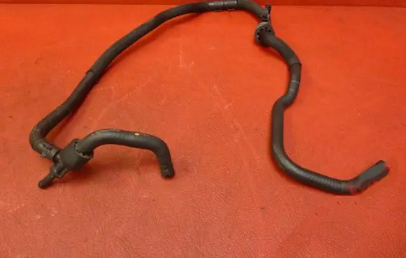 Volkswagen Golf VI Engine coolant pipe/hose