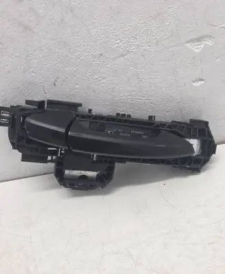 Mercedes-Benz CLA C117 X117 W117 Front door exterior handle A2047601634