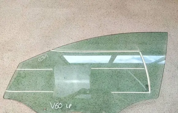 Volvo V60 Front door window glass four-door 