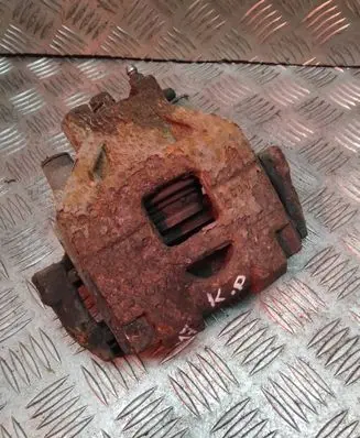 Toyota Yaris Front brake caliper 