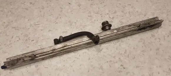 Volvo S80 Fuel main line pipe 9125225