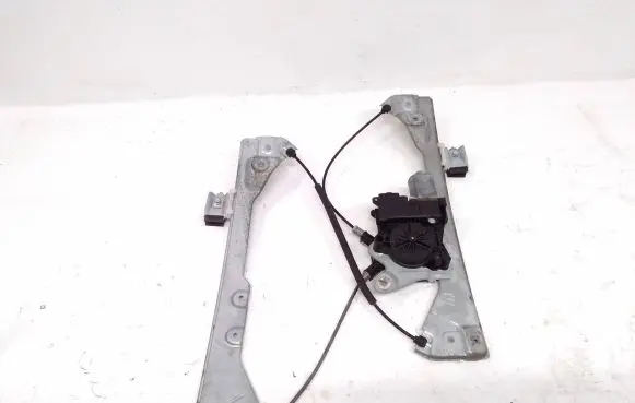 Cadillac CTS Front door window regulator with motor 0130822439 092400D