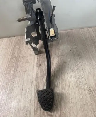 BMW 3 F30 F35 F31 Pedal assembly 2284636