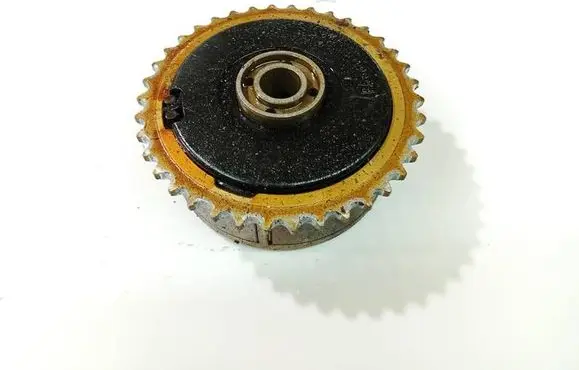 BMW 5 GT F07 Camshaft pulley/ VANOS 13610513