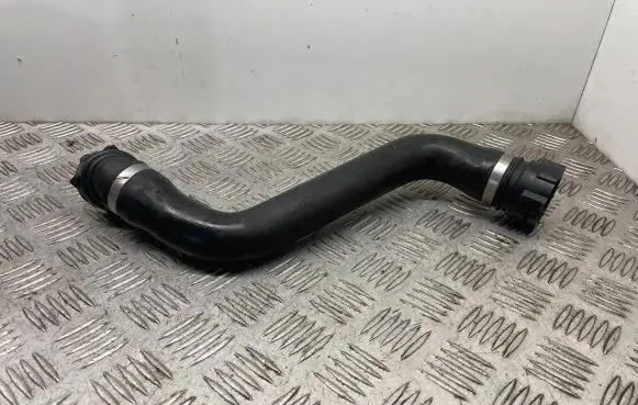 BMW 5 F10 F11 Engine coolant pipe/hose 7789742