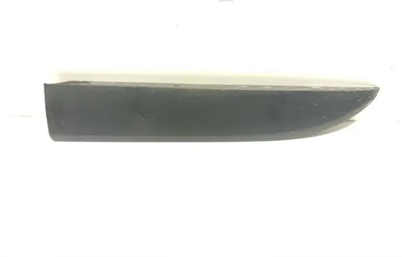 Opel Vivaro Front door trim (molding) 808213720R