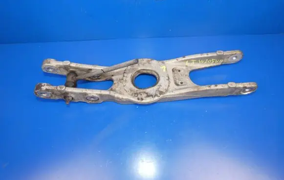 Mercedes-Benz C W205 Rear control arm