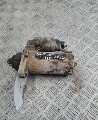 Volkswagen PASSAT B6 Starter motor