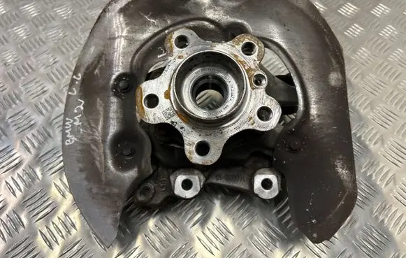 BMW 2 G42 Rear wheel hub spindle/knuckle 6893971